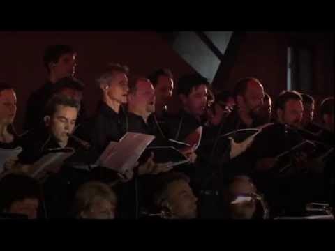 Vozes e coro durante Therion The Miskolc Experience